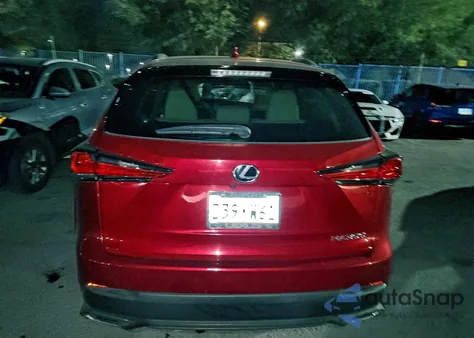 2019 Lexus Nx 300 Bas z USA, uszkodzony, nr VIN 133733